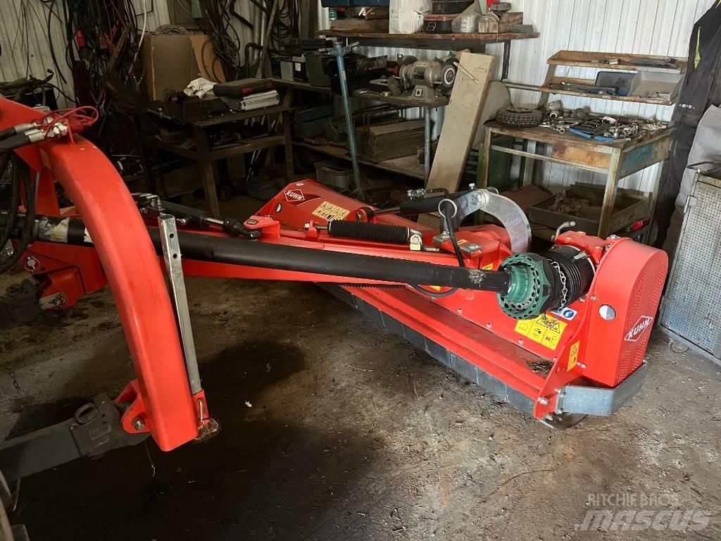 Kuhn TB 211 Pasture mowers and toppers