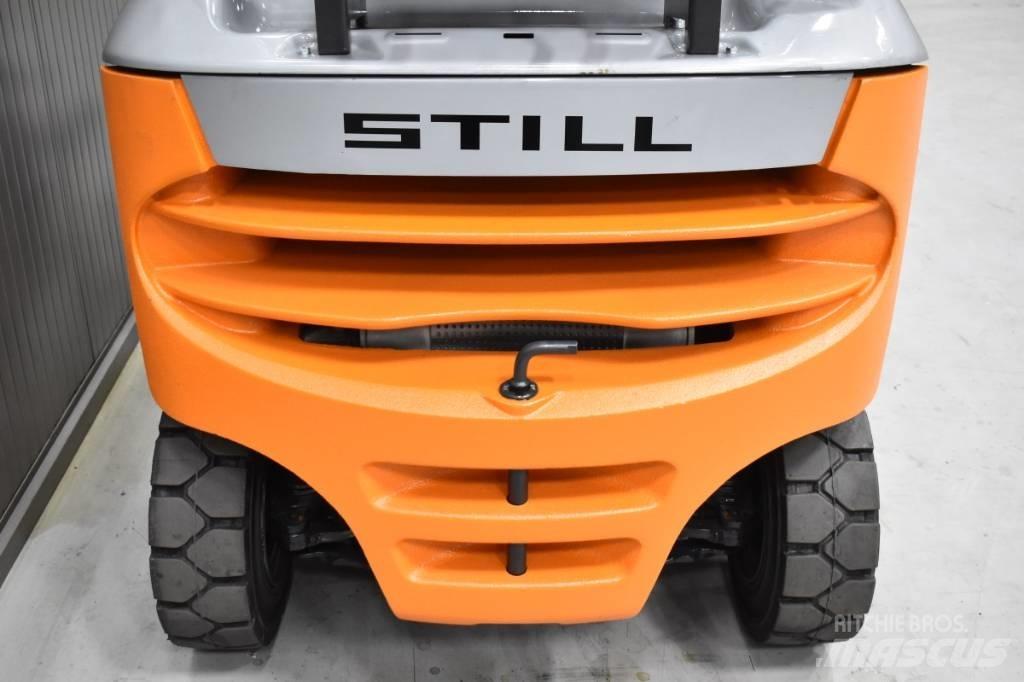 Still RX 70-18 T LPG trucks