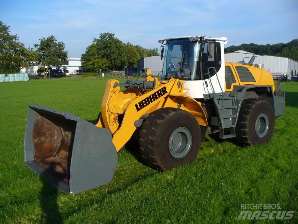 Liebherr L 566 Wheel loaders
