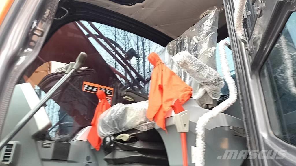 Doosan 225 LC-9 Crawler excavators