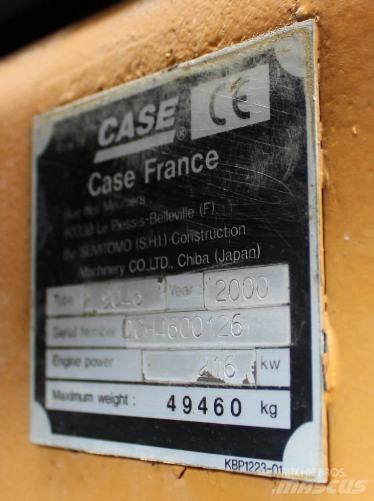 CASE 9046 Long reach excavators