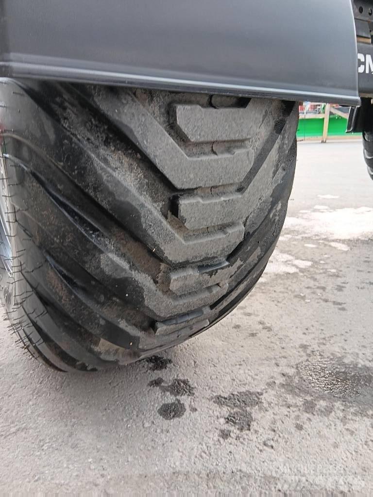 DCM M36M + CPS Mineral spreaders