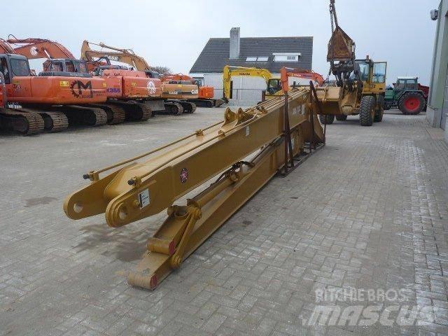Long Reach  Cat 320 Long reach excavators