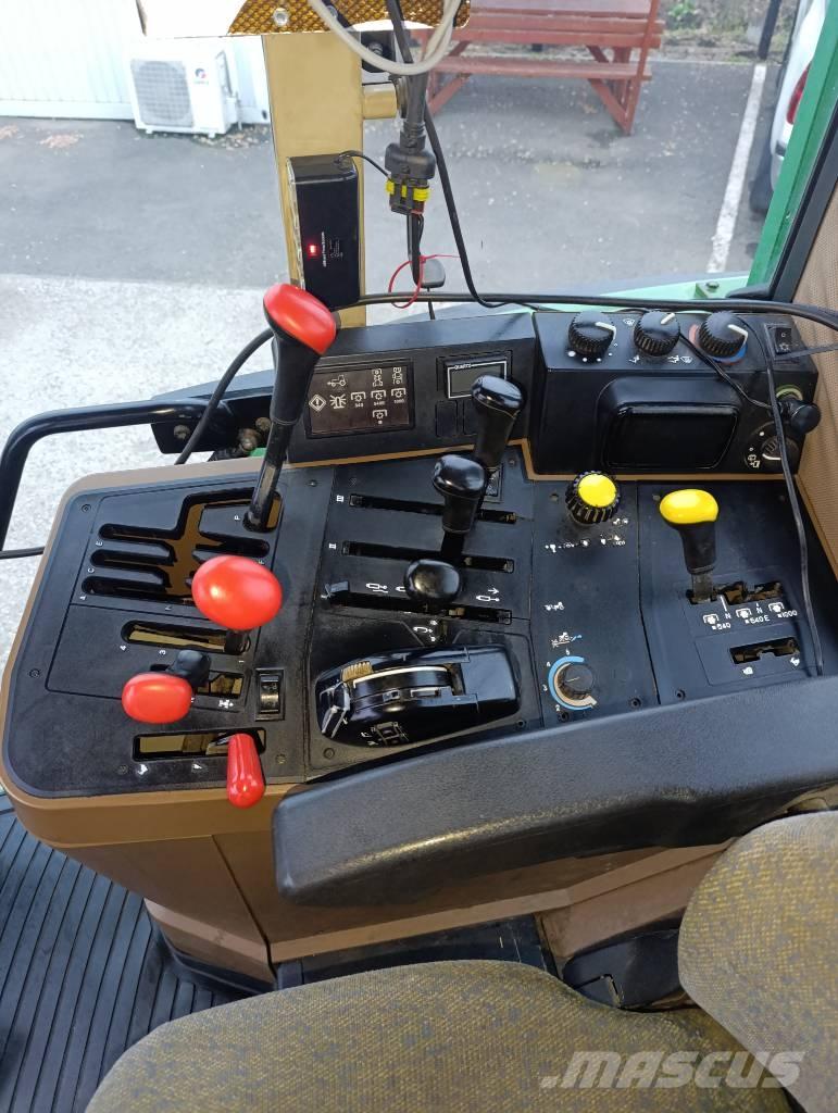 John Deere 6506 Tractors