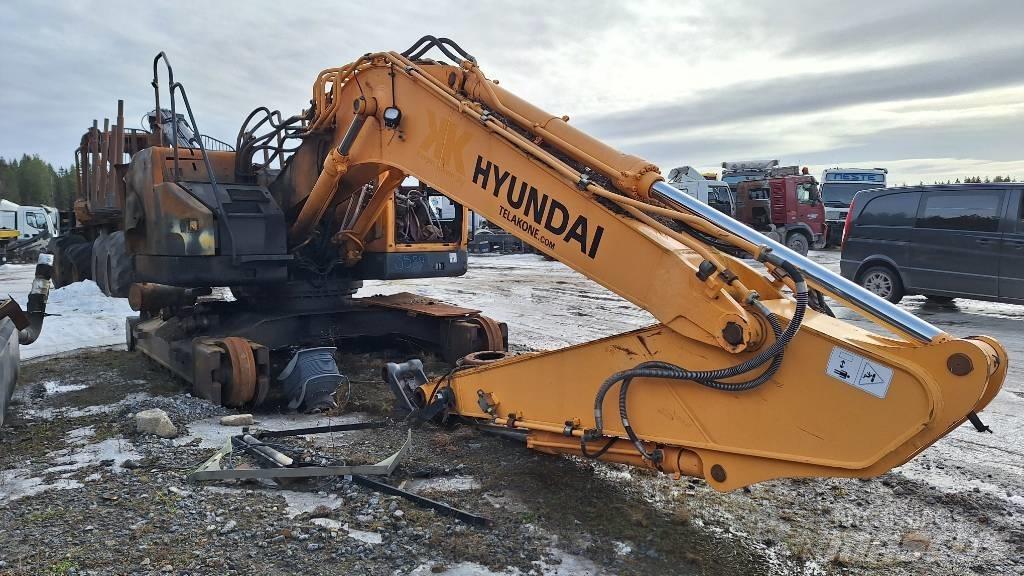 Hyundai 235 LCR-9 Crawler excavators