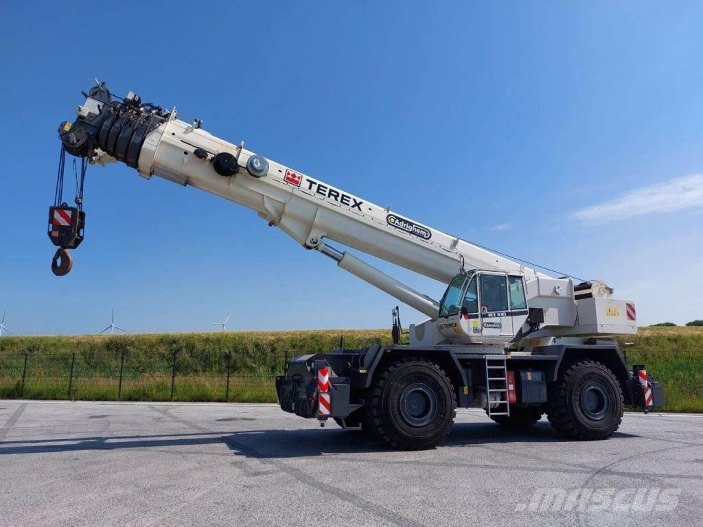 Terex RT100 Rough terrain cranes