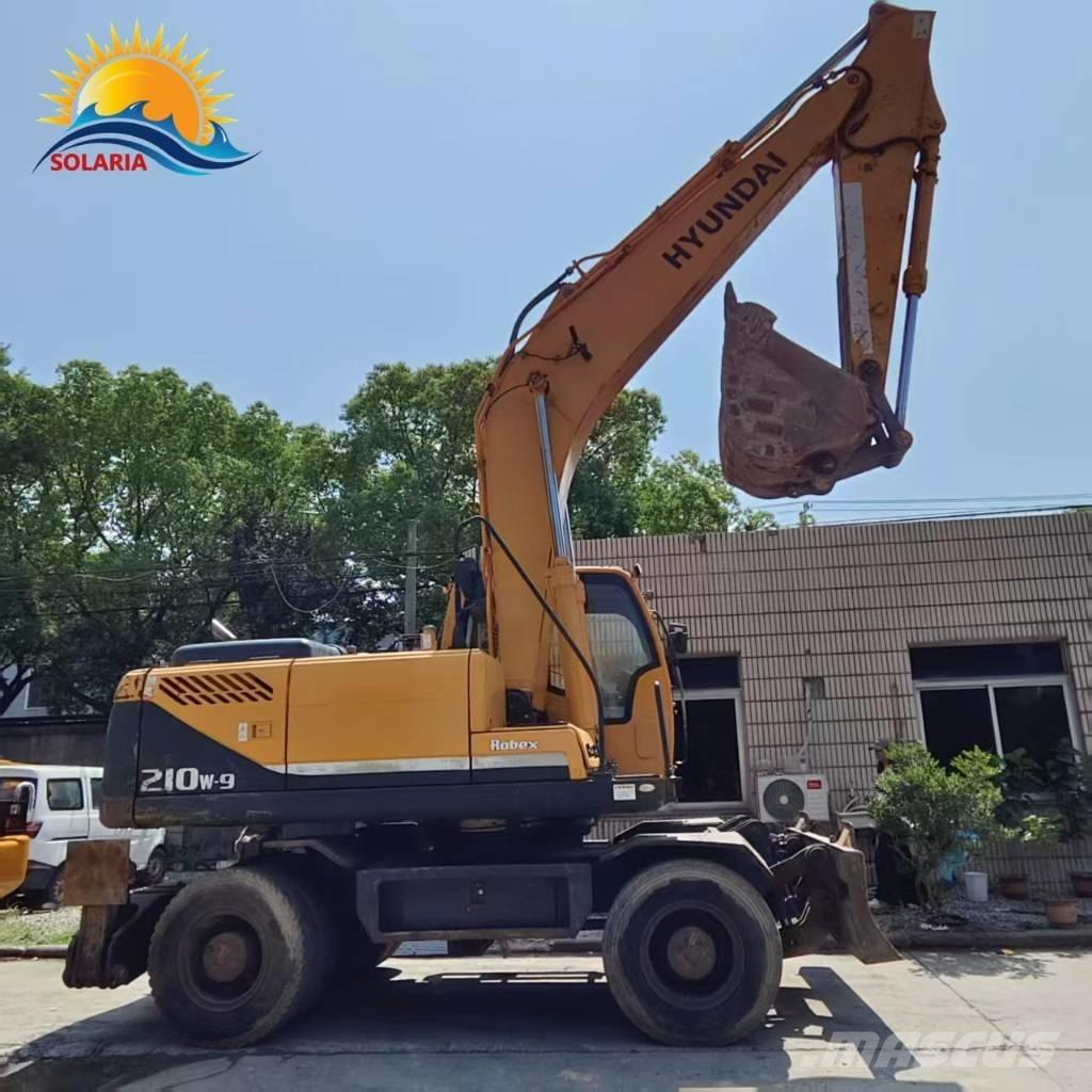 Hyundai r210w-9 Wheeled excavators
