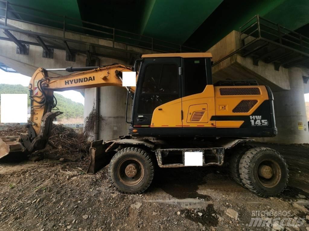 Hyundai HW 145 Wheeled excavators