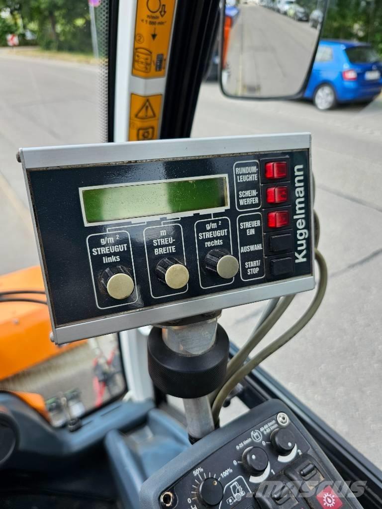 Holder C 250 Utility tool carriers