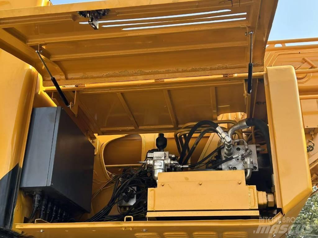 XCMG XCT 80 All terrain cranes