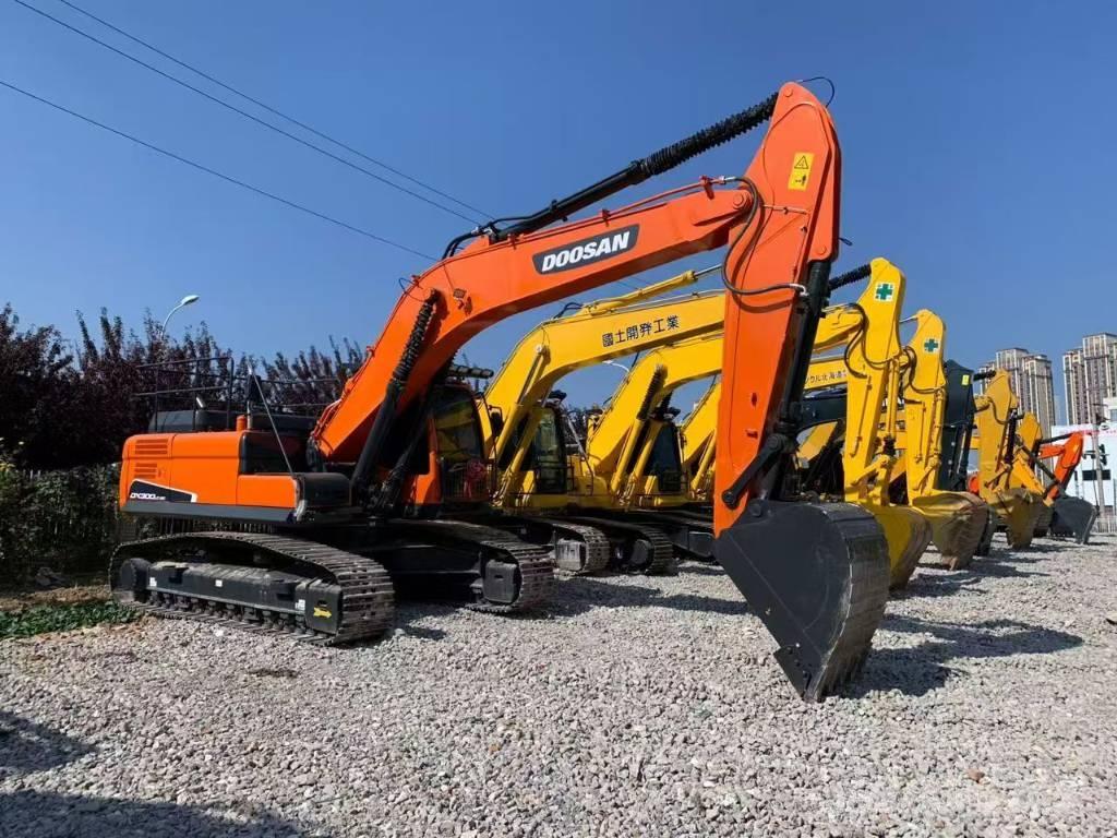 Doosan 300-7 Crawler excavators