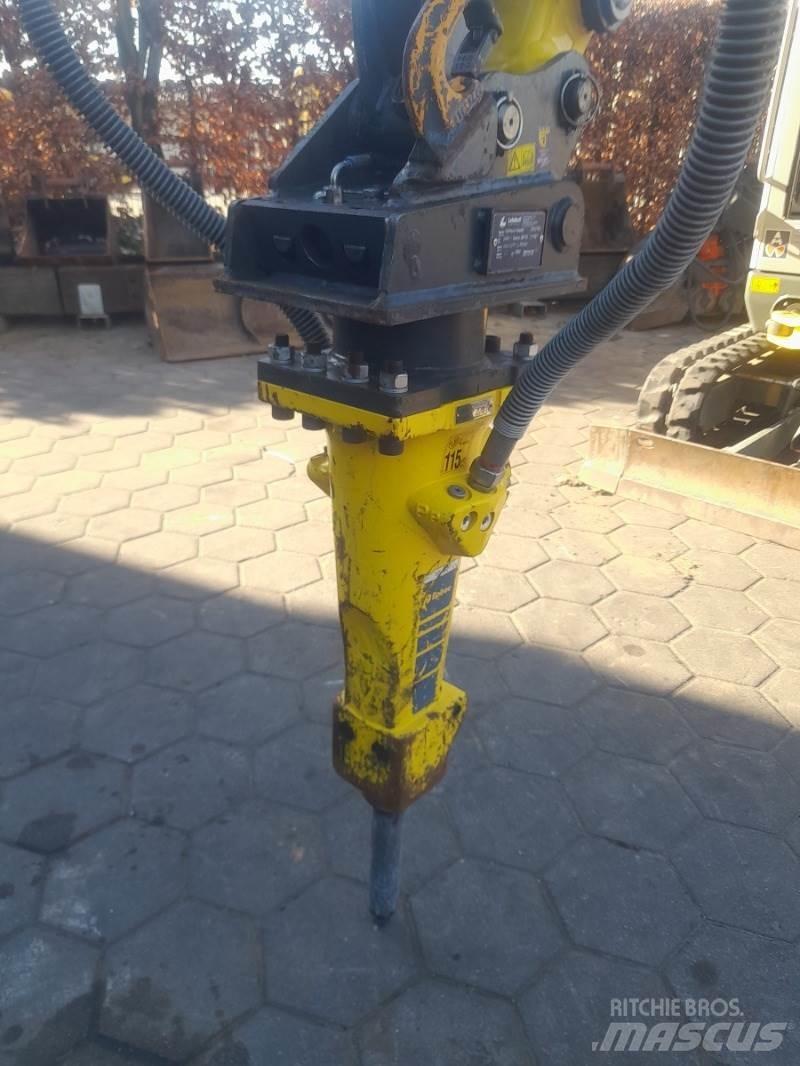 Atlas Copco SB102 Hammers / Breakers