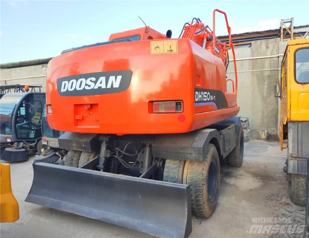 Doosan DH 150 W-7 Wheeled excavators