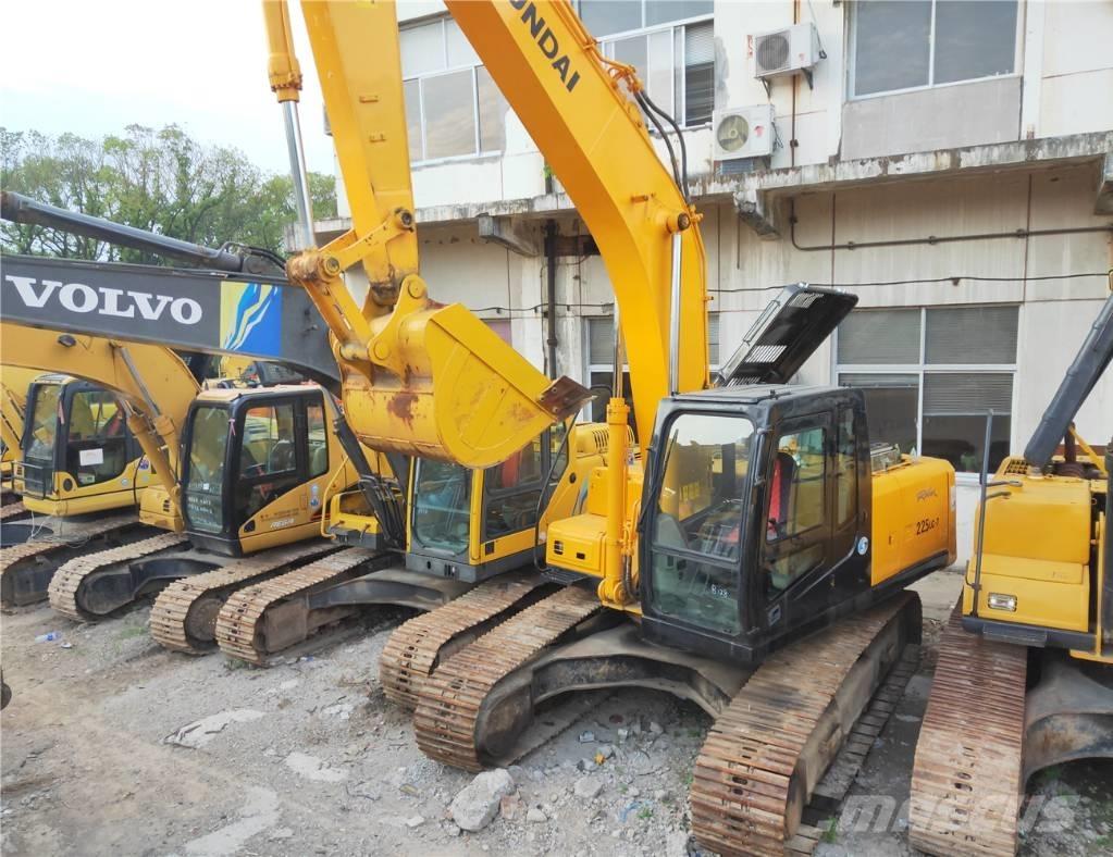 Hyundai R225LC-7 Crawler excavators