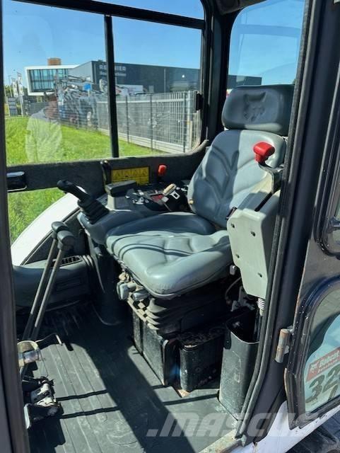 Bobcat 328 Mini excavators < 7t (Mini diggers)