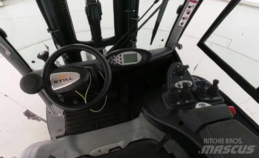 Still RX 60-25 Electric forklift trucks
