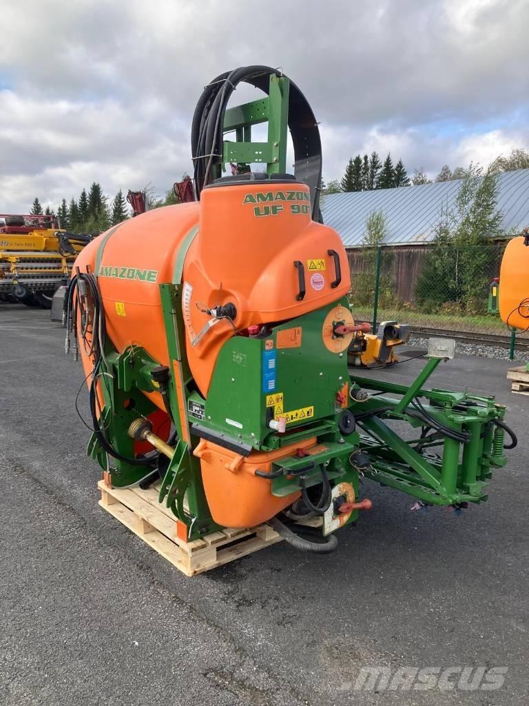Amazone UF 901 Mounted sprayers
