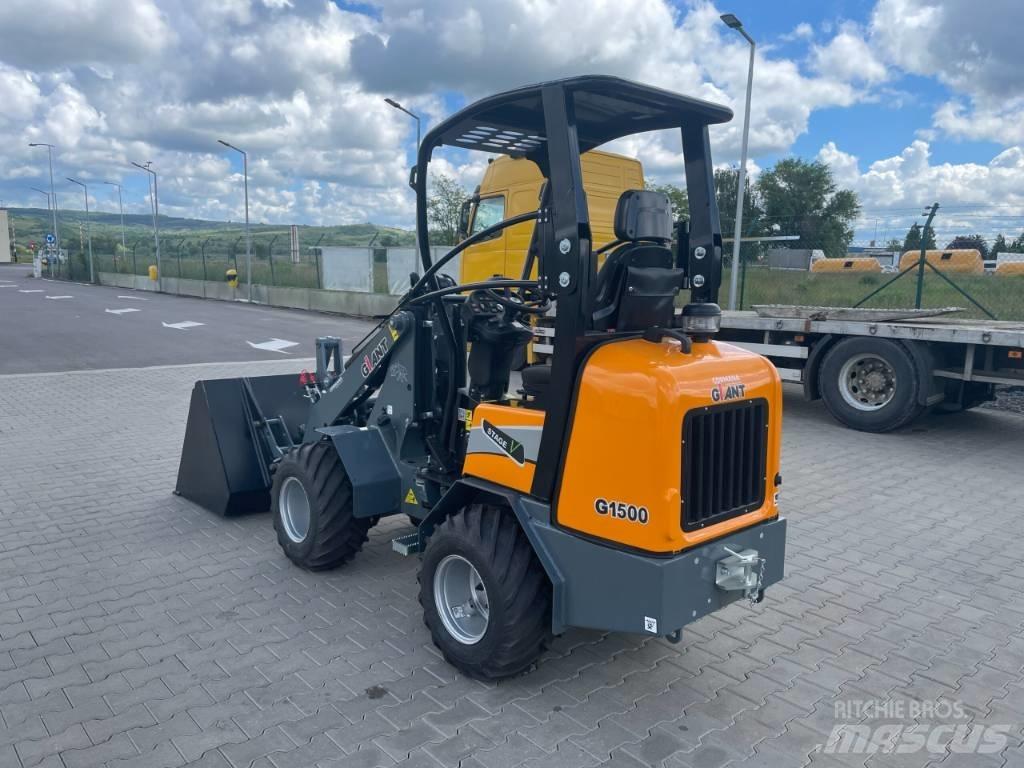 GiANT g1500 Multi-purpose loaders