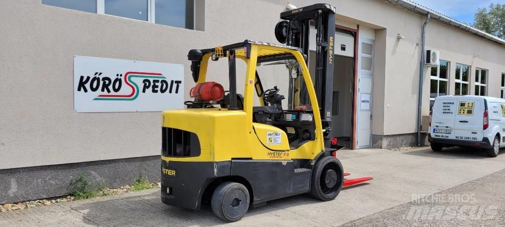 Hyster S 7.0 FT LPG trucks