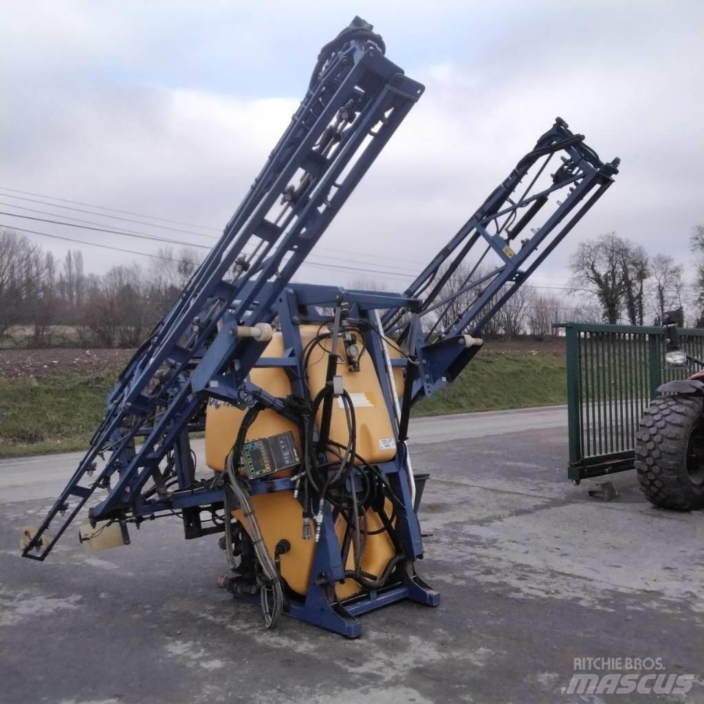 Caruelle Olympia Trailed sprayers