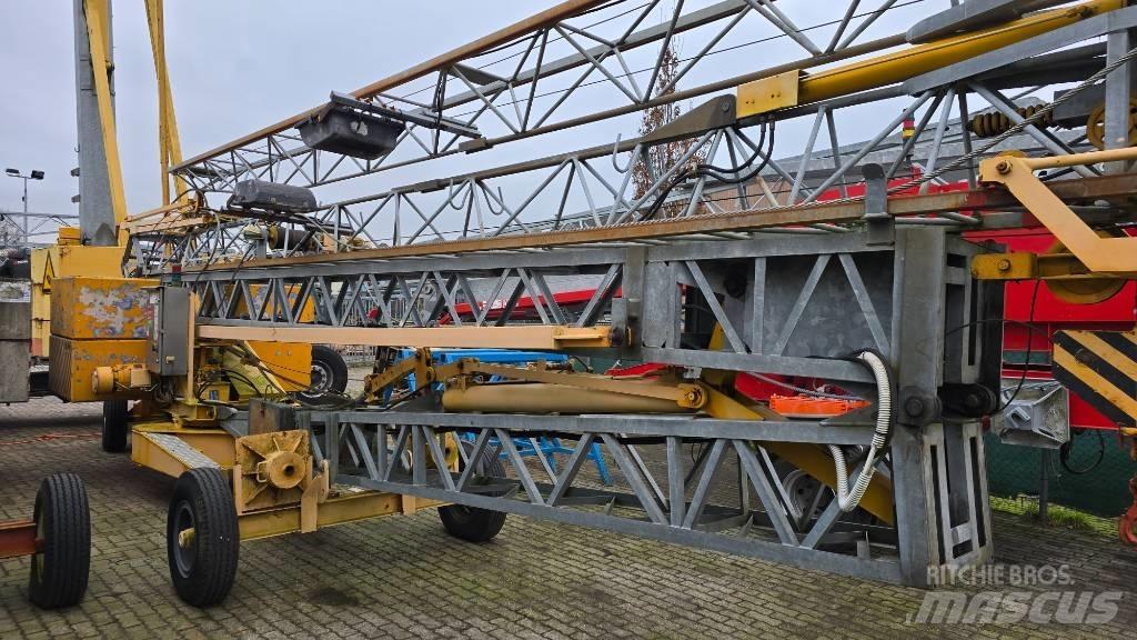 Potain GMH 519 Self-erecting cranes