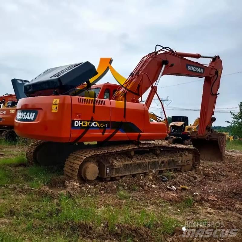 Doosan DH300 Crawler excavators