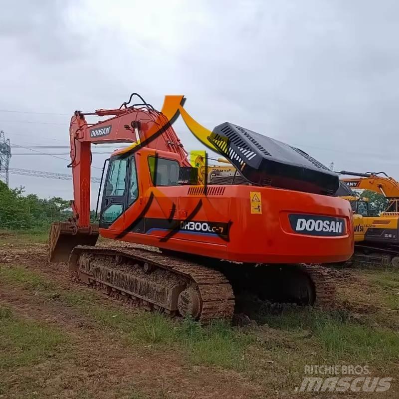 Doosan DH300 Crawler excavators