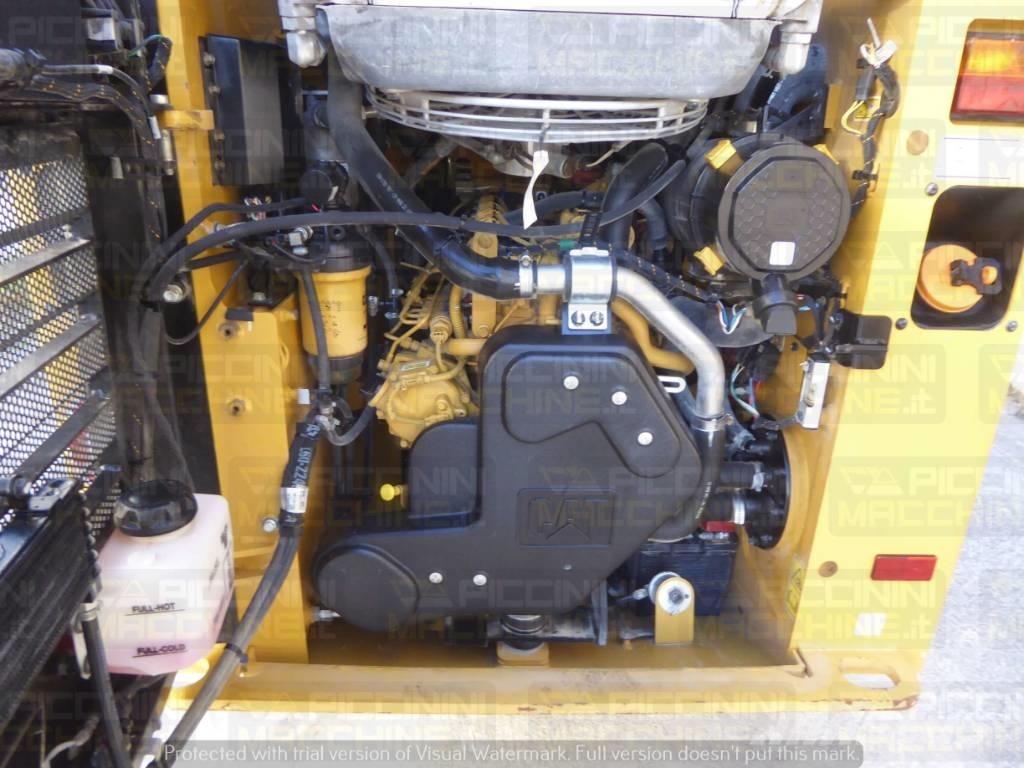 CAT 226D3 Skid steer loaders