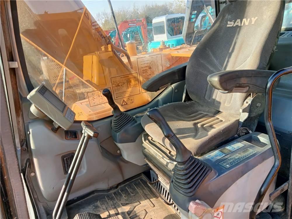 Sany SY135C Crawler excavators