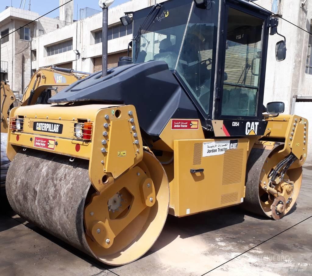 CAT CD54 Twin drum rollers