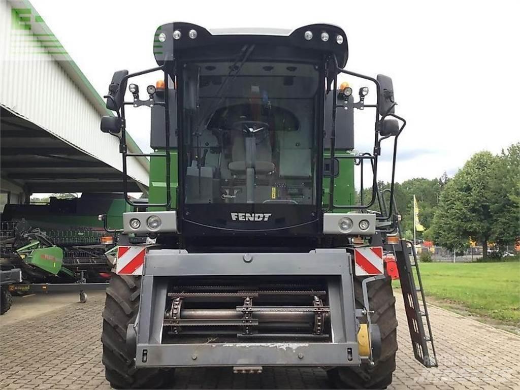Fendt 5225e Combine harvesters