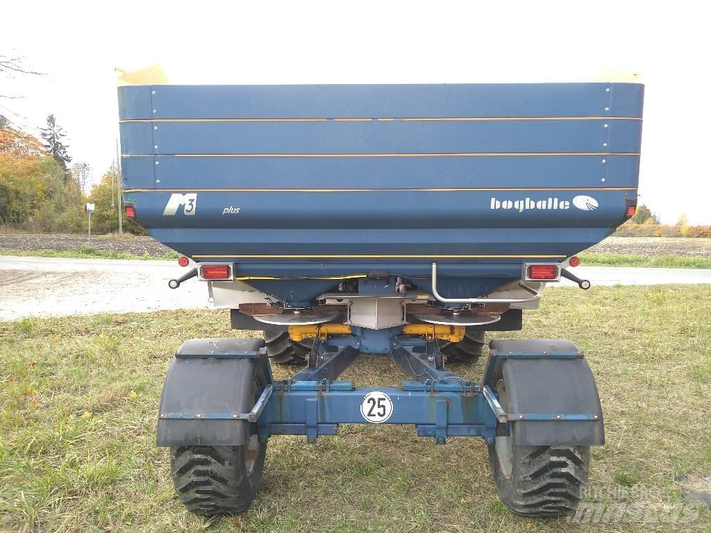 Bogballe M3W QZ Mineral spreaders