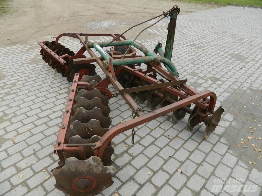 Kverneland 300 Disc harrows