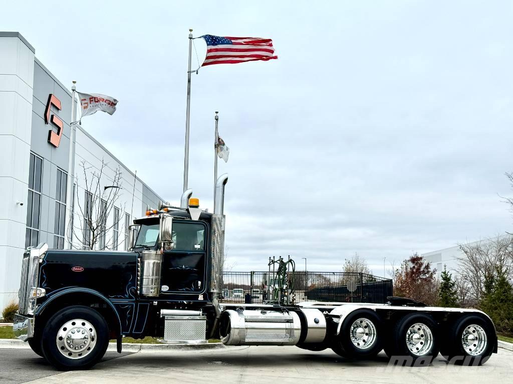 Peterbilt 389 Prime Movers