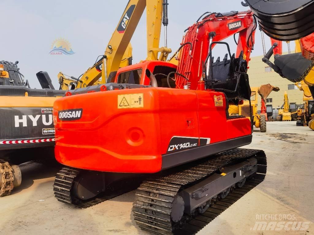 Doosan DX 140 LC Crawler excavators