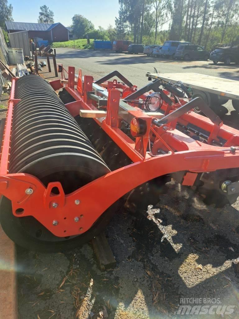 Tume D Harrow 400 Disc harrows