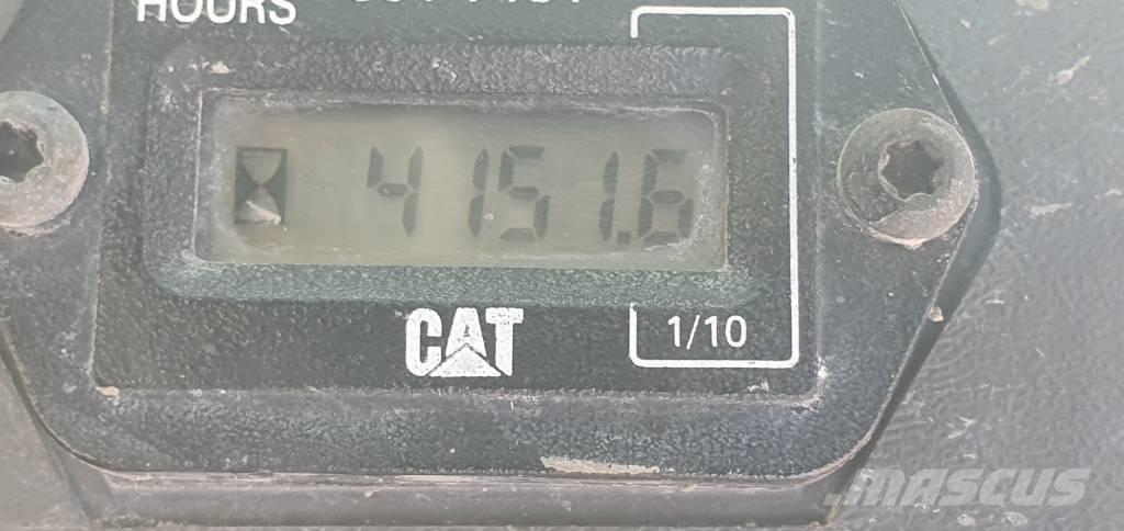 CAT 247 B 3 Skid steer loaders