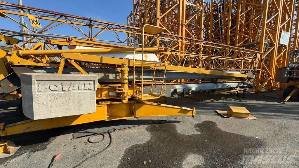 Potain HD 26 A Self-erecting cranes