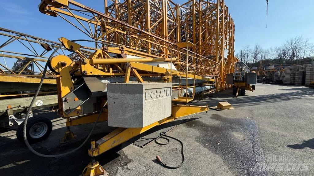 Potain HD 26 A Self-erecting cranes