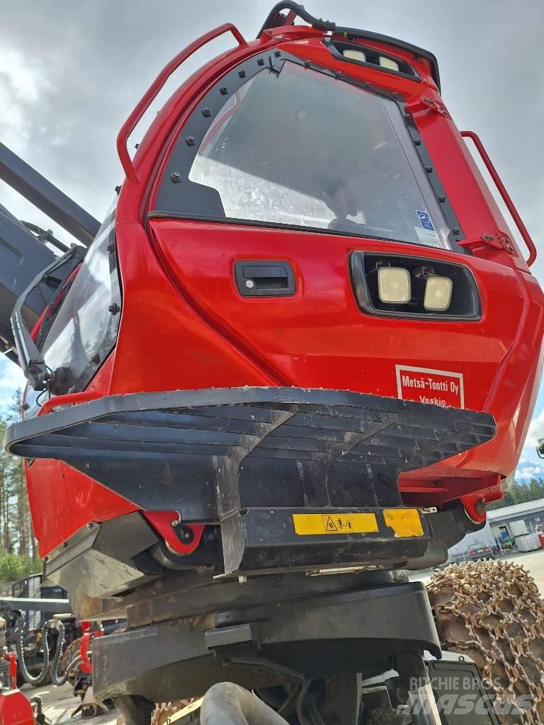 Komatsu 931 Harvesters