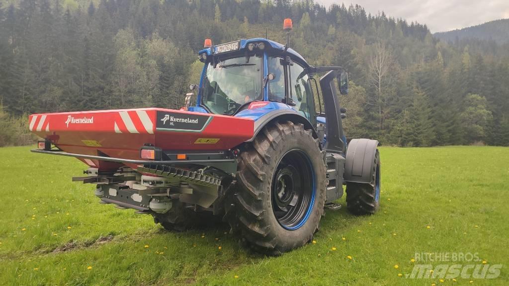 Kverneland EXACTA - HL Mineral spreaders