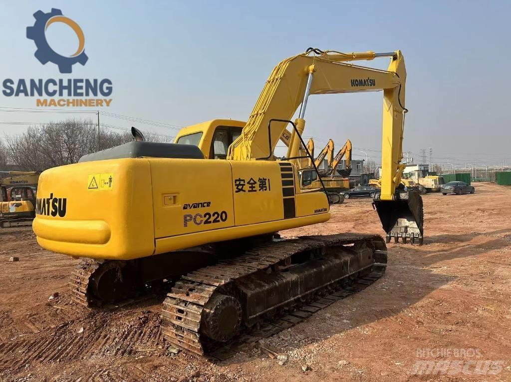 Komatsu PC 220 Crawler excavators