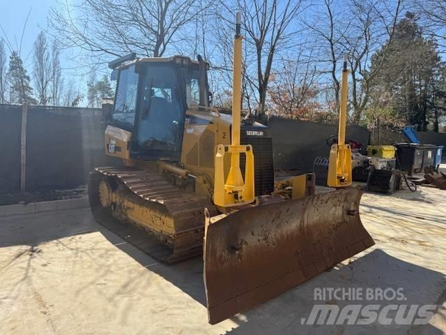 CAT D 3 K LGP Crawler dozers