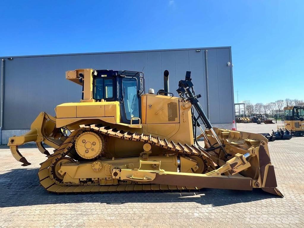 CAT D6T LGP Crawler dozers