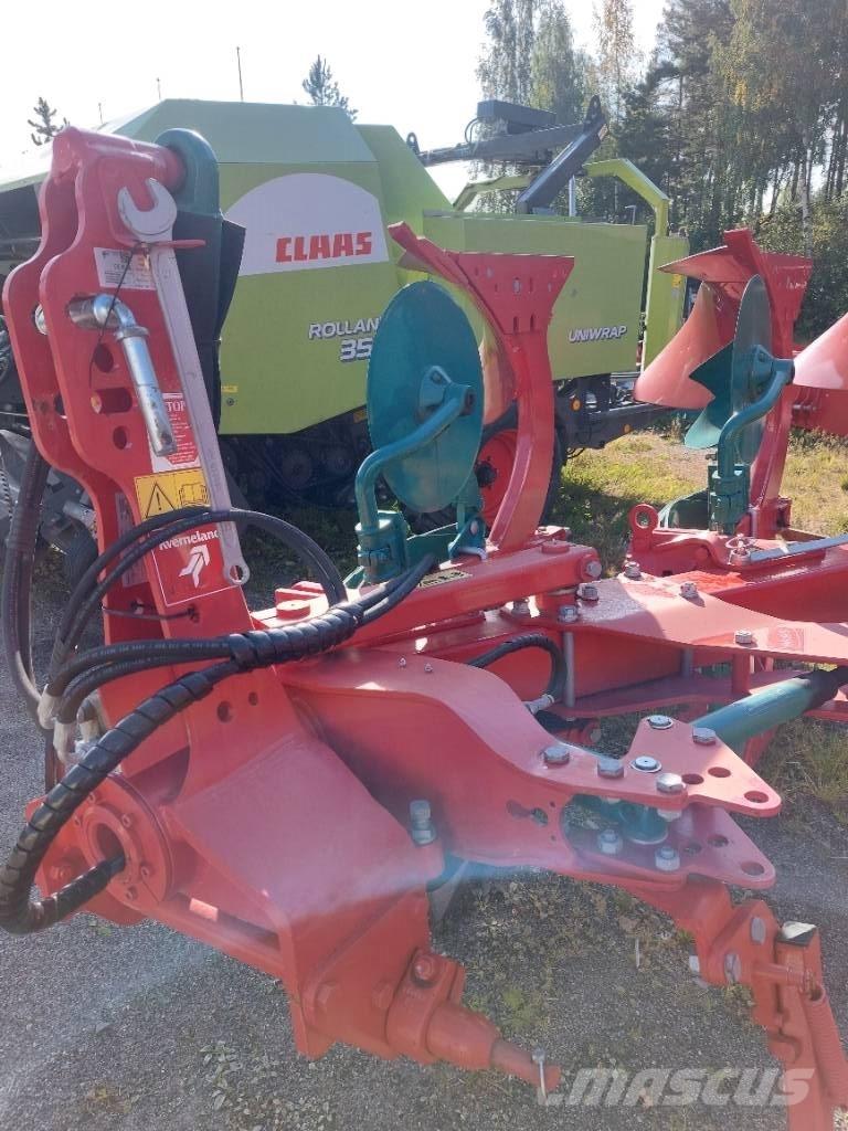 Kverneland 150S Reversible ploughs