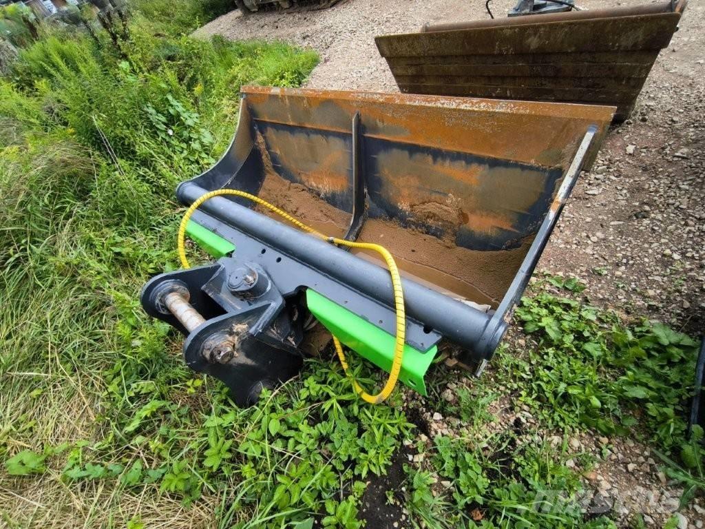 Hyundai HX180AL Crawler excavators