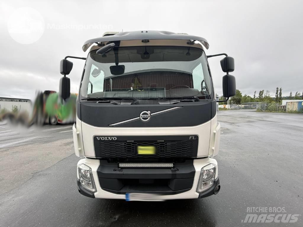 Volvo FL 260 Truck mounted cranes