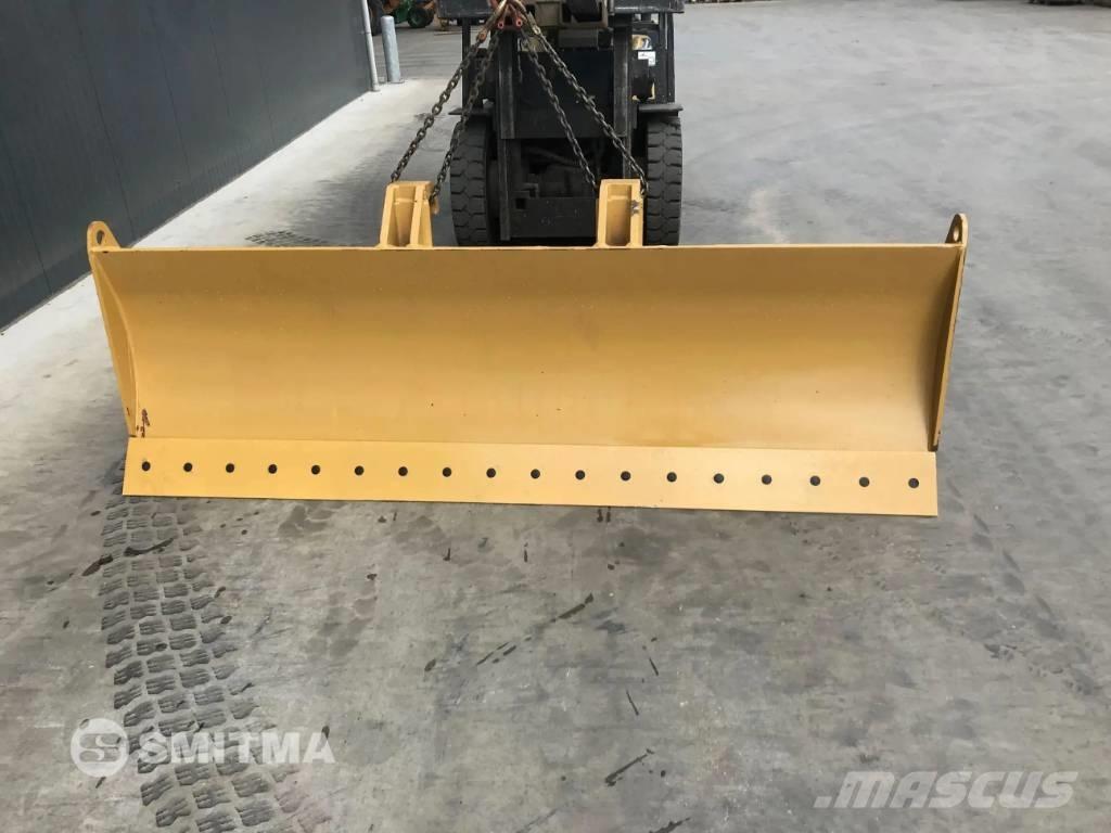 Komatsu QR Blades
