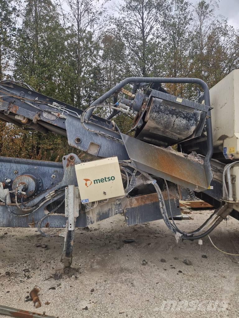 Metso 116S Mobile crushers