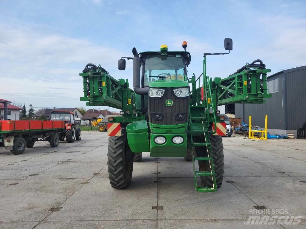 John Deere R 4040 Self-propelled sprayers